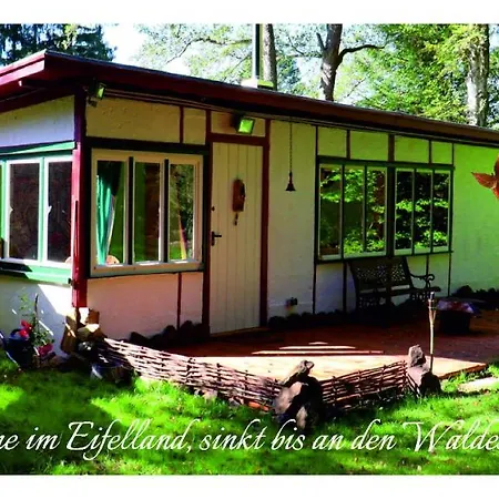 Elfenhuette Eifel * Rott (Eifel)